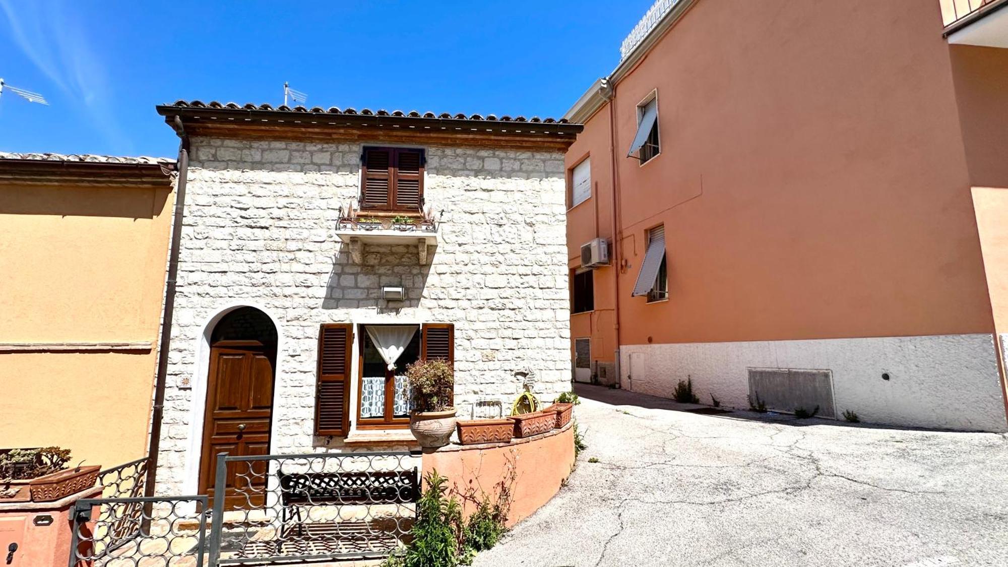 S178 - Sirolo, Delizioso Cielo-Terra Con Ingresso Indipendente Apartment Exterior photo